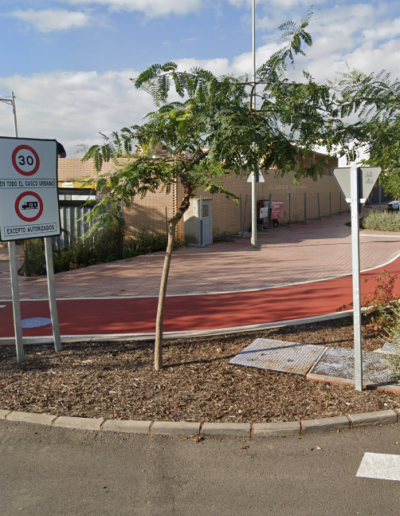 Replanteo , marcación y ejecución de carril bici en Ronda Norte Castellón